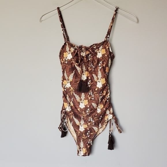 NWT SPELL Bianca Ruched One Piece XS - Picture 3 of 11